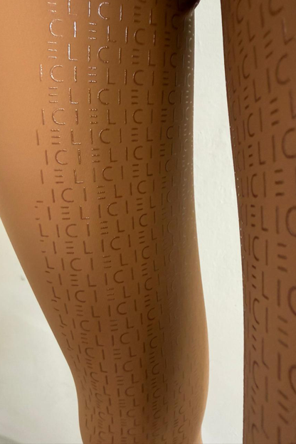 Close-up of the silicone full seat grip on the Cieli Berlin Everyday Breeches.