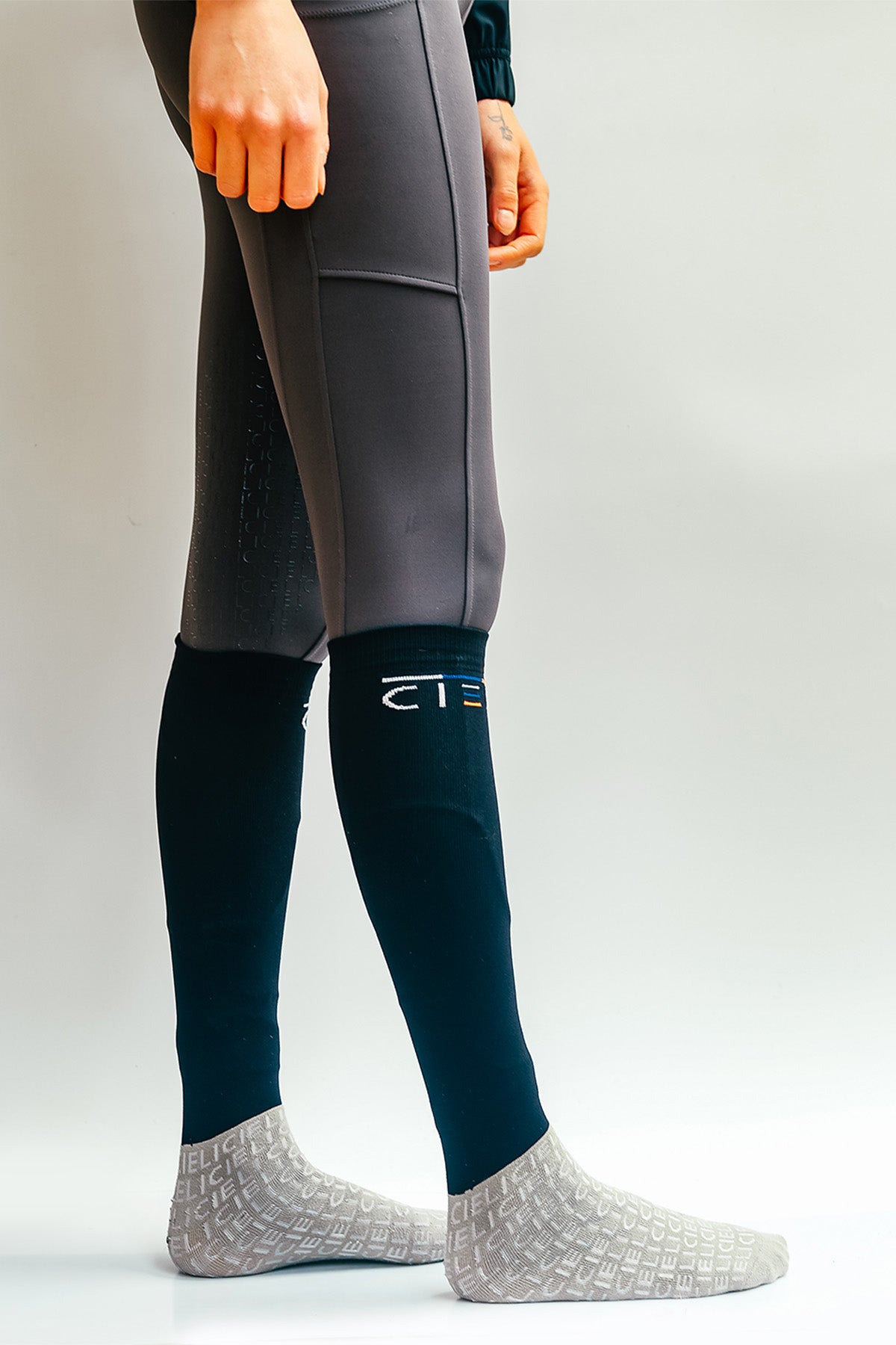 Signature Performance Socks - Cieli Equestrian
