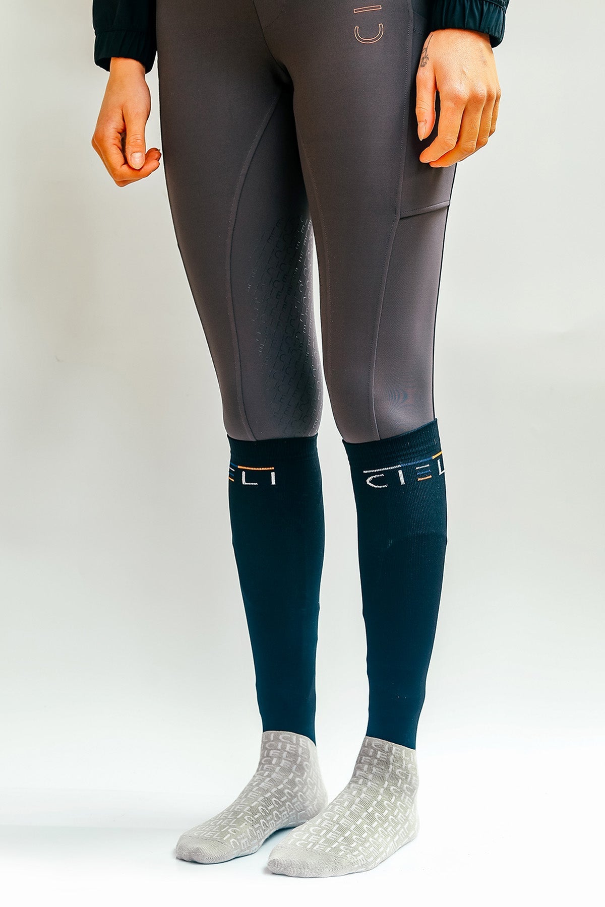 Signature Performance Socks - Cieli Equestrian