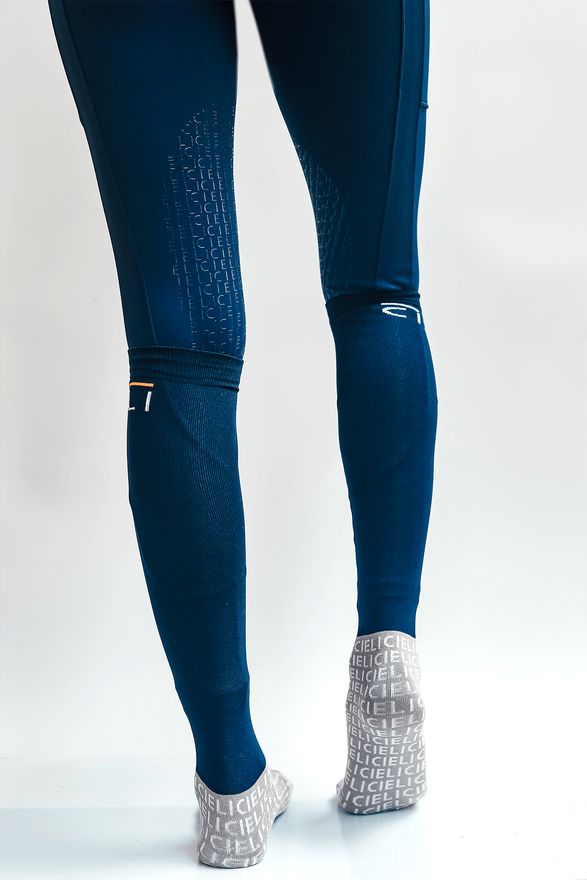 Signature Performance Socks - Cieli Equestrian